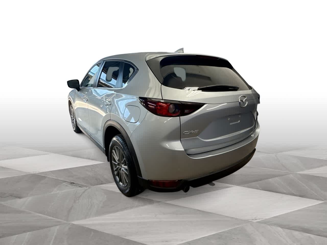 Thumbnail: 2017 Mazda CX-5 - 6