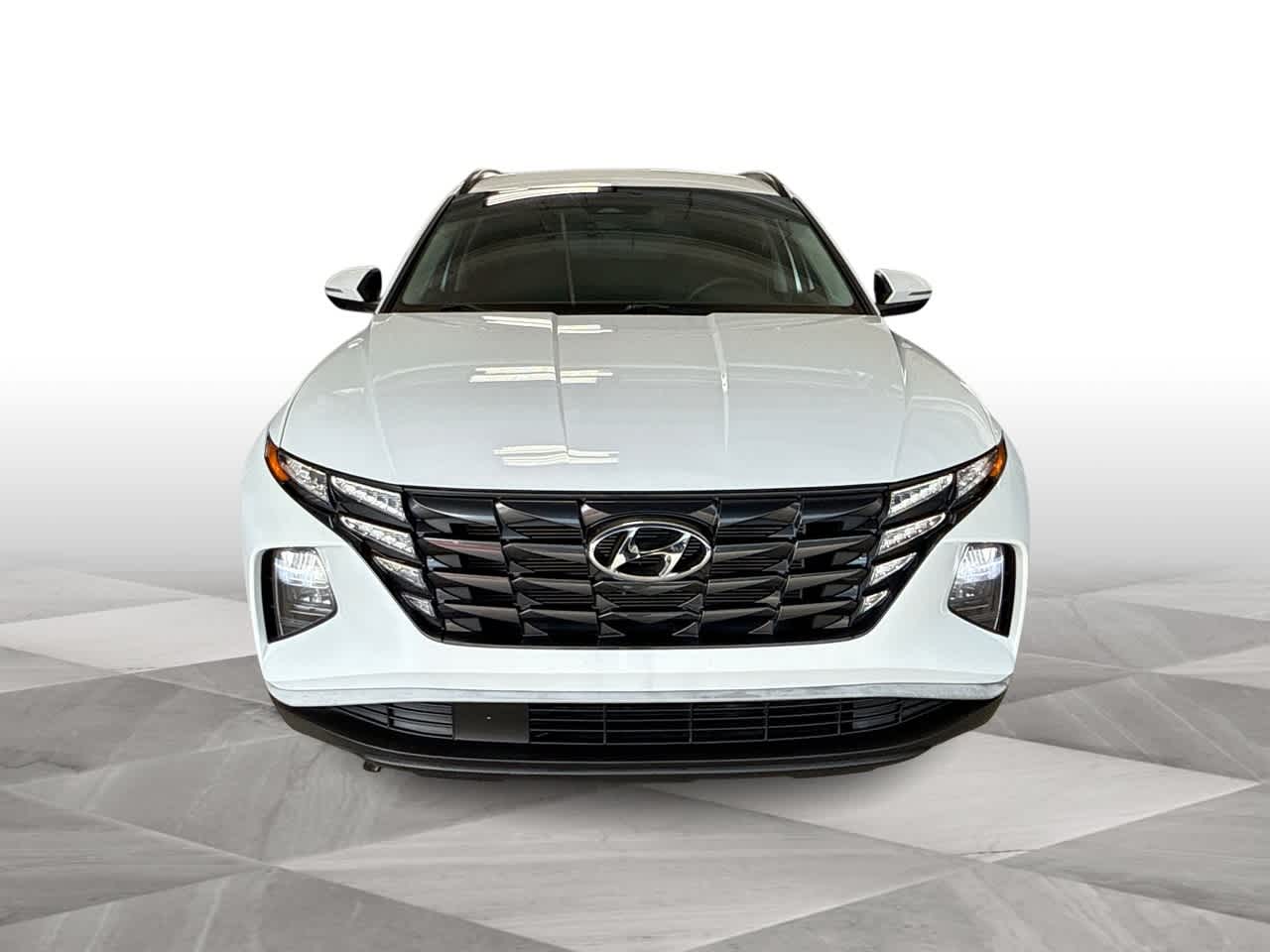 Thumbnail: 2022 Hyundai Tucson - 3