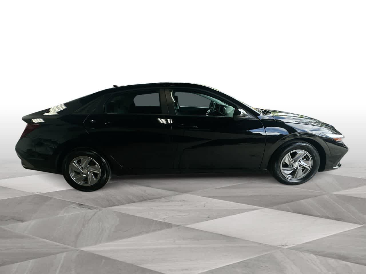 Thumbnail: 2026 Hyundai Elantra - 9