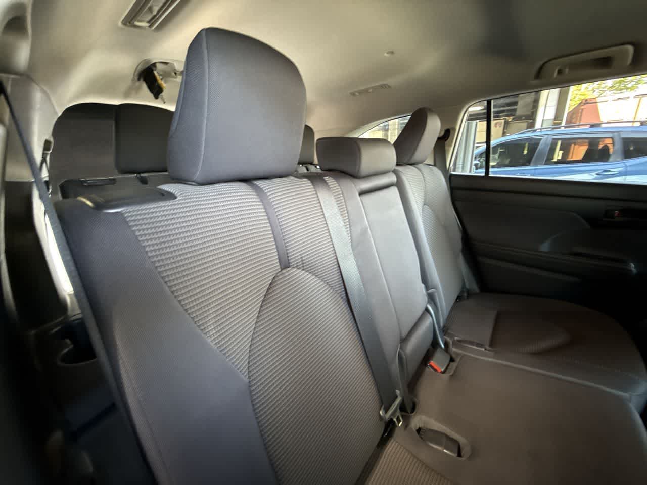 Thumbnail: 2023 Toyota Highlander - 26