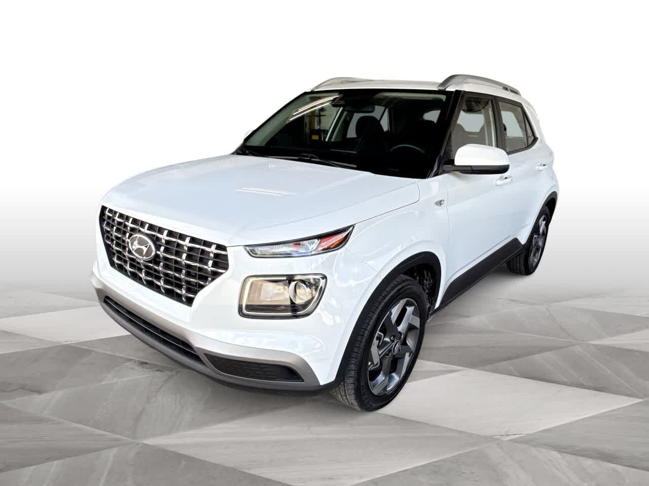 Thumbnail: 2025 Hyundai Venue - 4