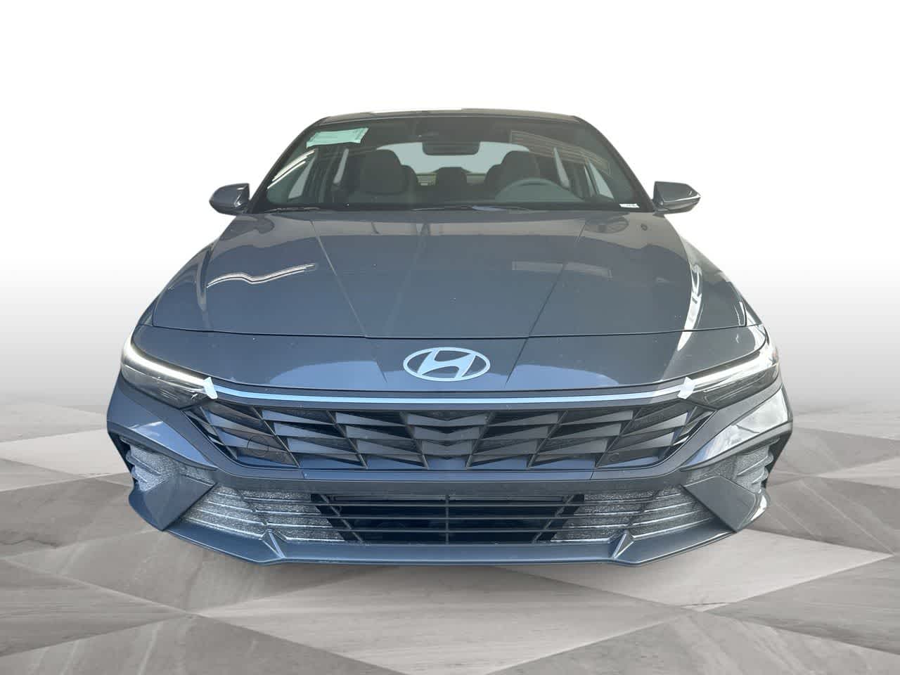 Thumbnail: 2025 Hyundai Elantra - 3