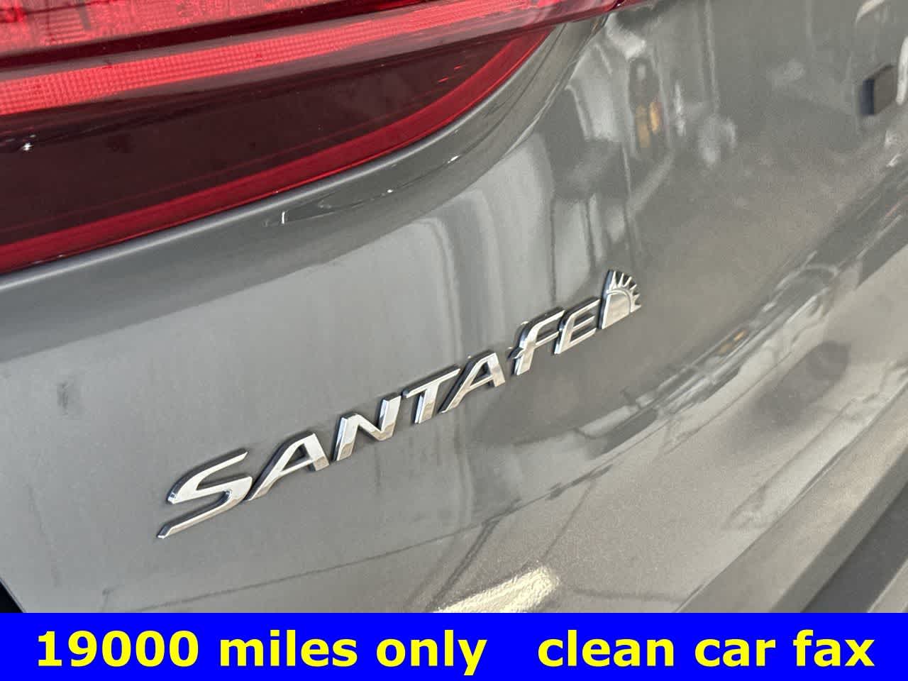 Thumbnail: 2023 Hyundai Santa Fe - 10