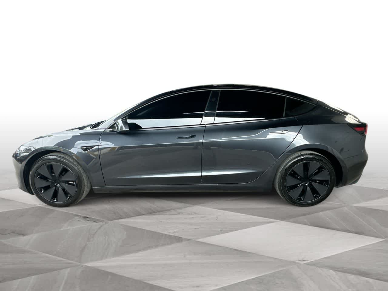 Thumbnail: 2025 Tesla Model 3 - 5