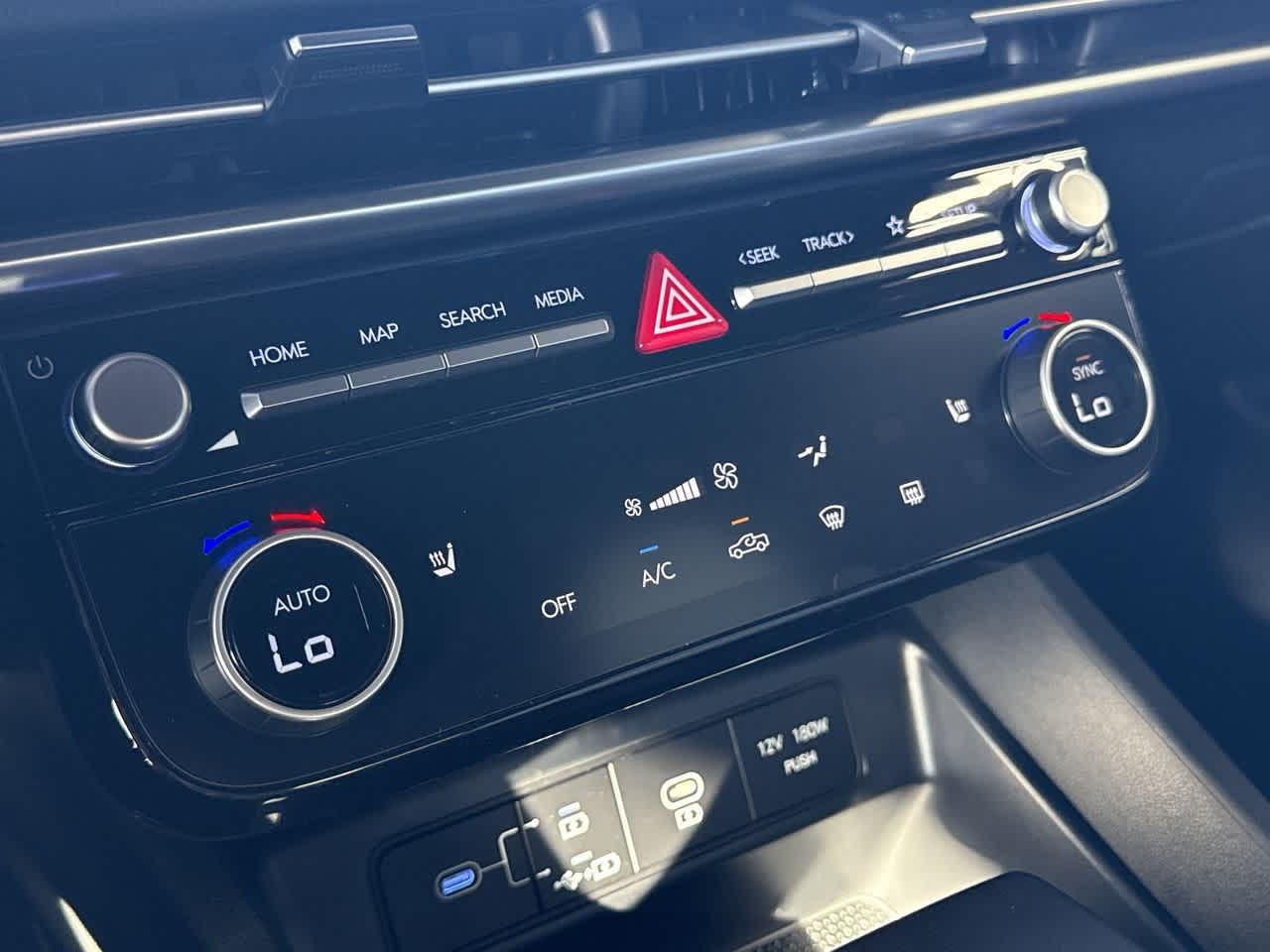 Thumbnail: 2025 Hyundai Santa Cruz - 20