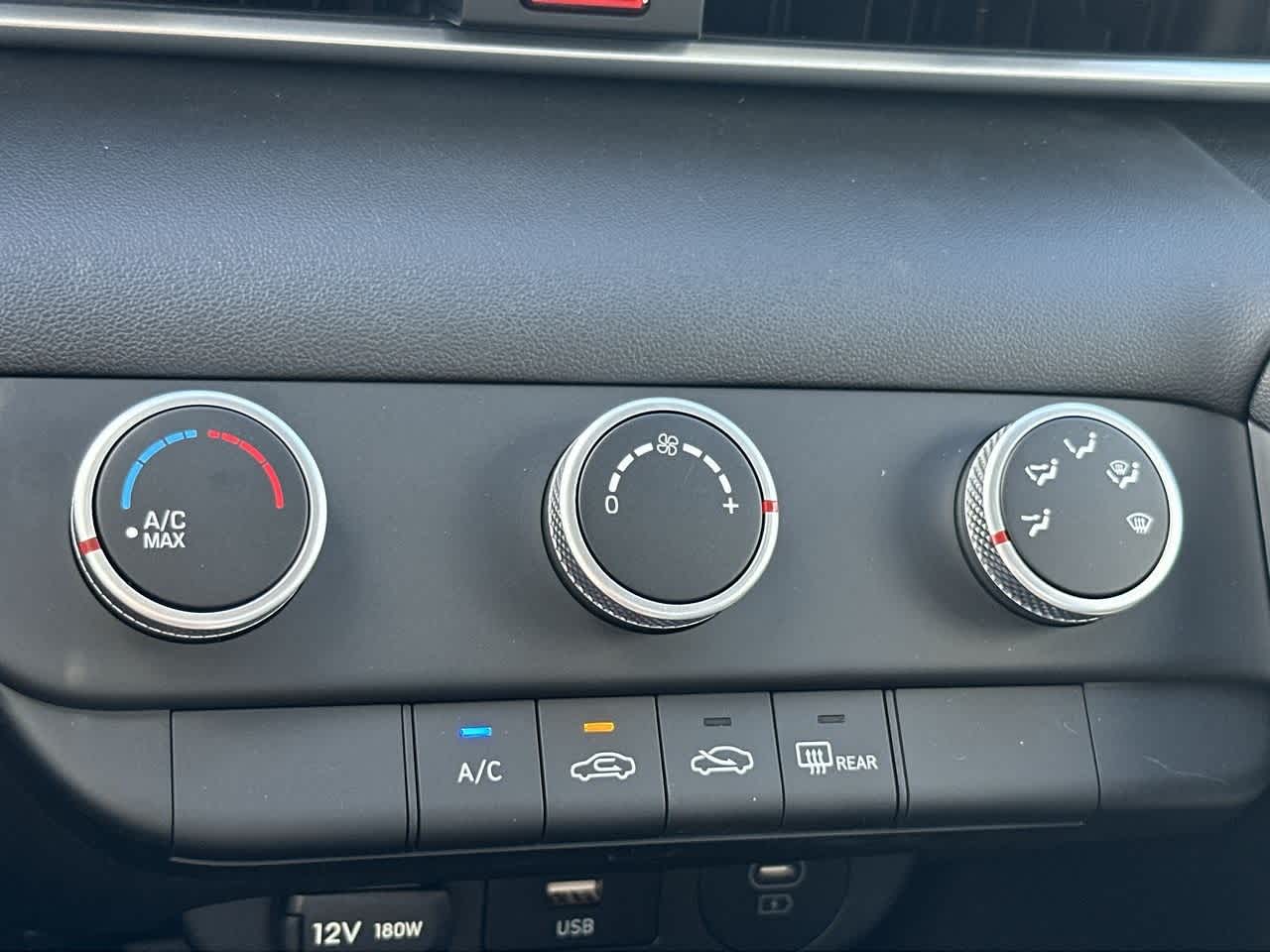 Thumbnail: 2025 Hyundai Elantra - 20