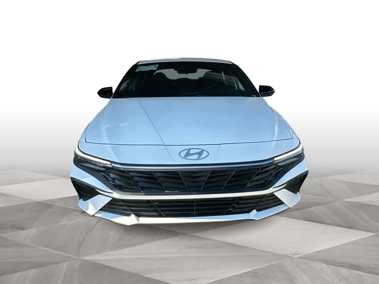 Thumbnail: 2026 Hyundai Elantra - 3