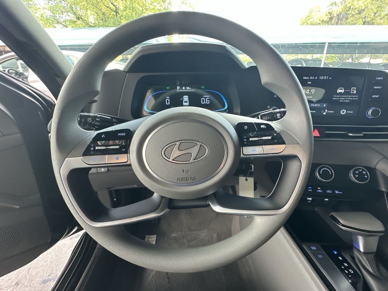 Thumbnail: 2025 Hyundai Elantra - 15