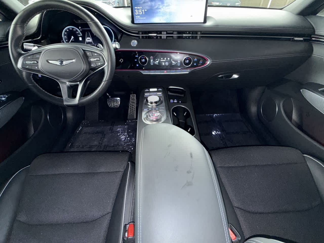Thumbnail: 2025 Genesis GV70 - 24
