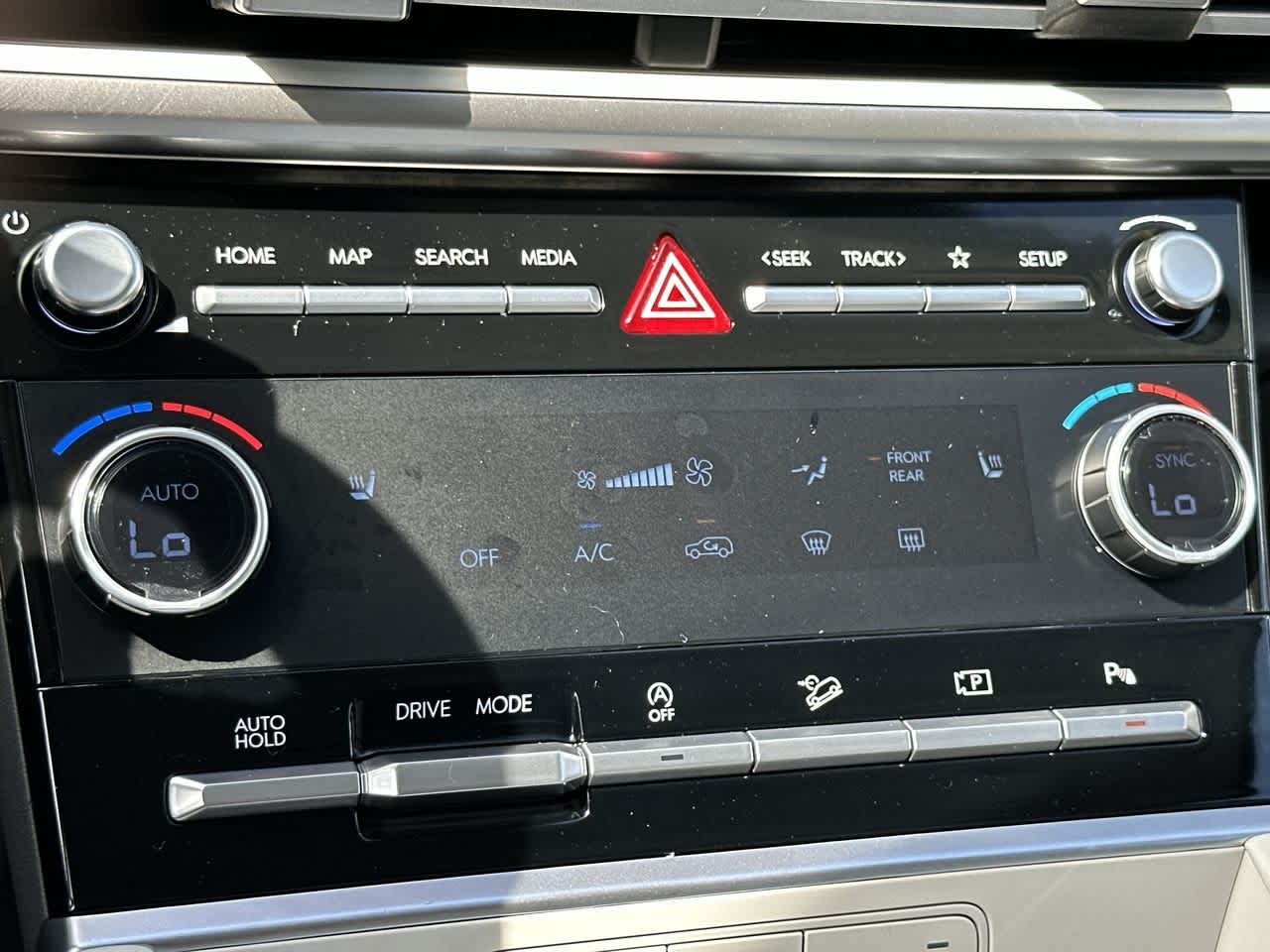 Thumbnail: 2025 Hyundai Santa Fe - 19