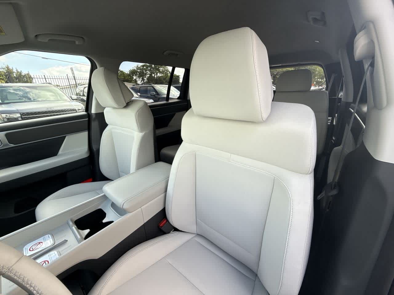 Thumbnail: 2026 Hyundai Santa Fe - 14