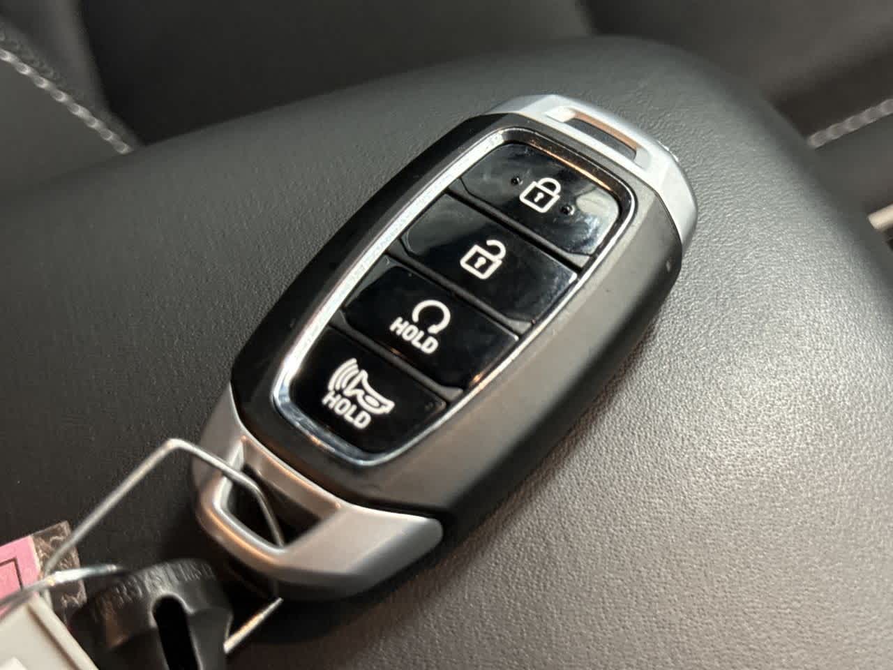 2024 Hyundai Venue Limited 28