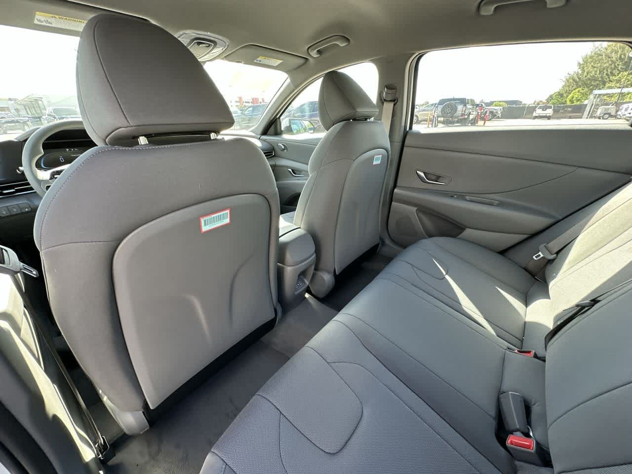 Thumbnail: 2025 Hyundai Elantra - 23