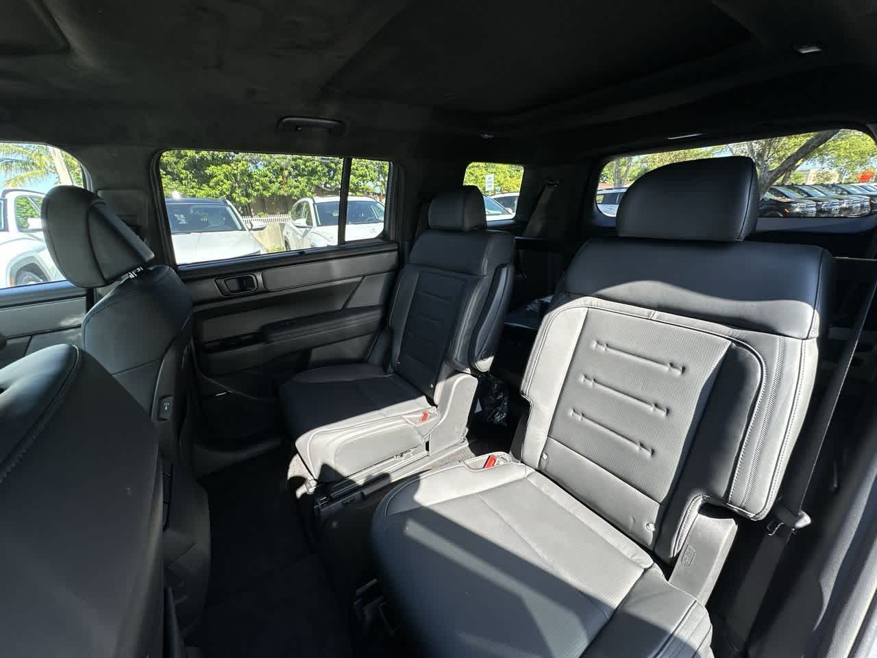 Thumbnail: 2025 Hyundai Santa Fe - 22