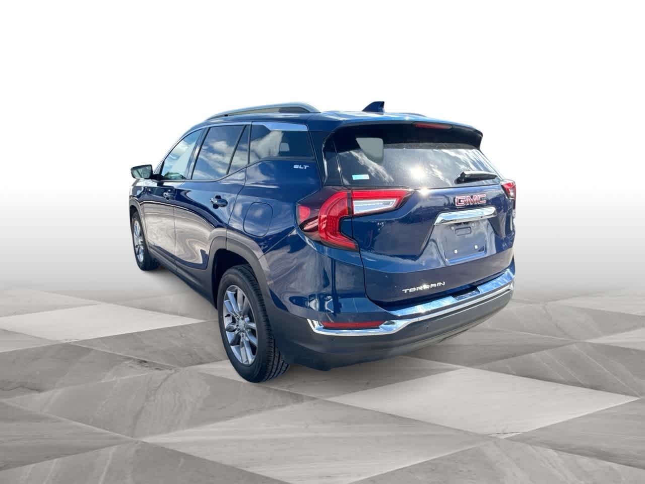 Thumbnail: 2023 GMC Terrain - 6