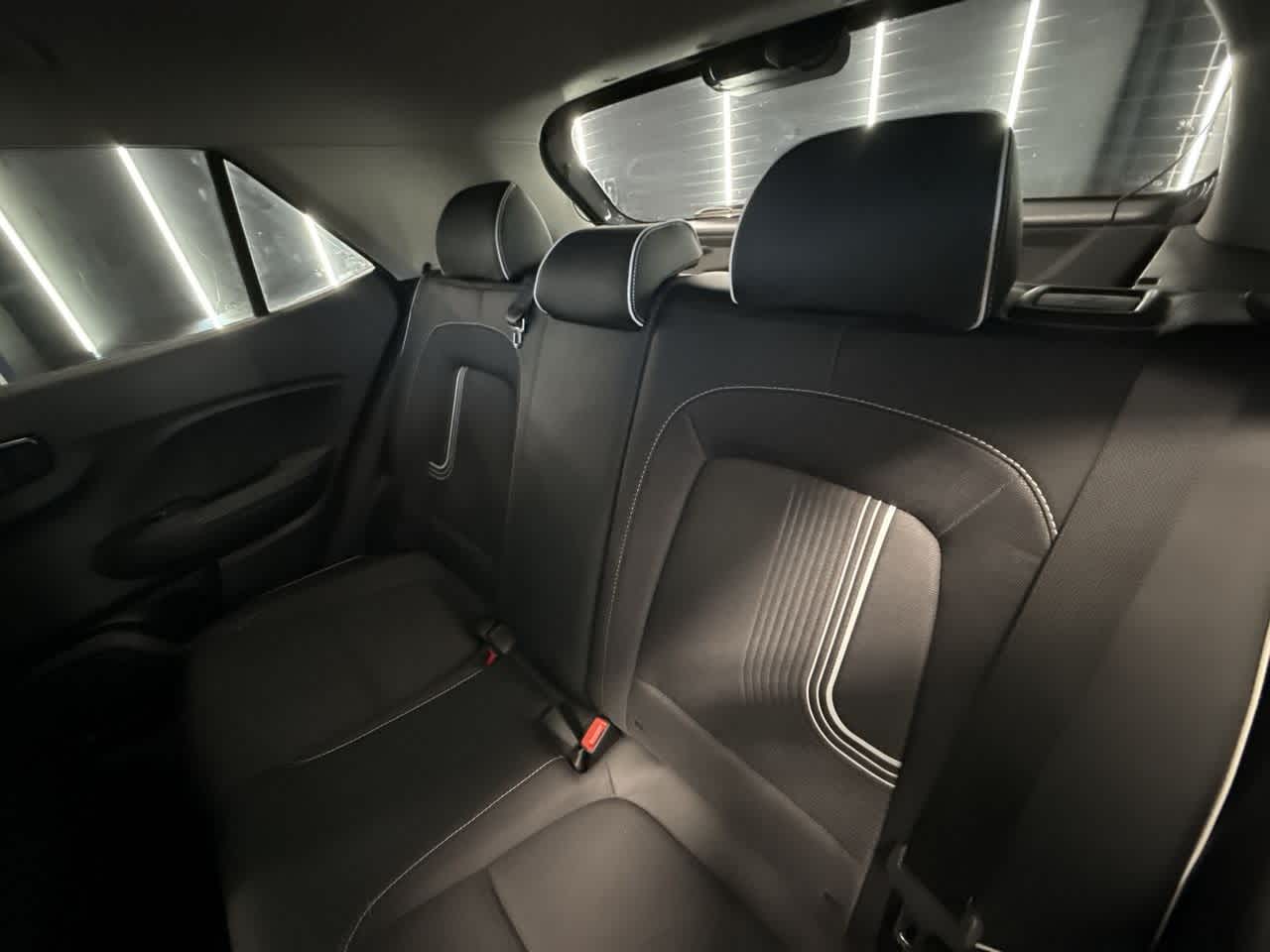 Thumbnail: 2024 Hyundai Venue - 28