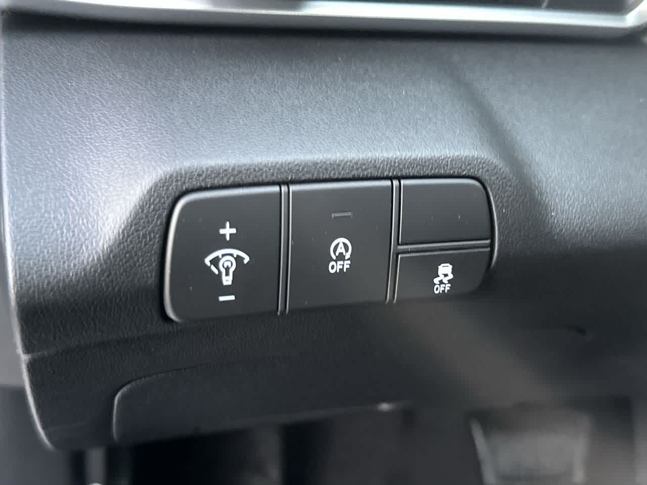 Thumbnail: 2026 Hyundai Elantra - 10