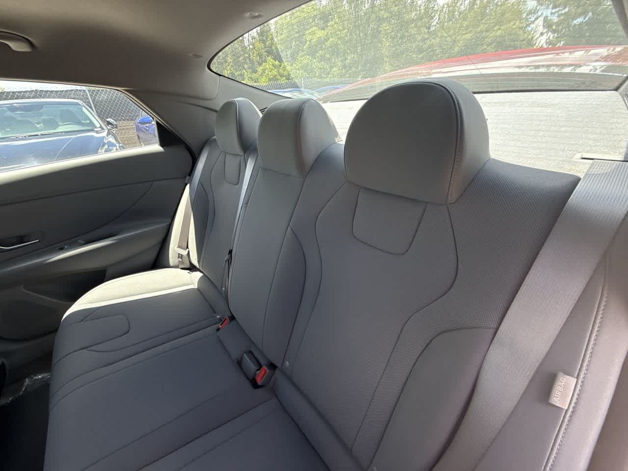 Thumbnail: 2025 Hyundai Elantra - 22