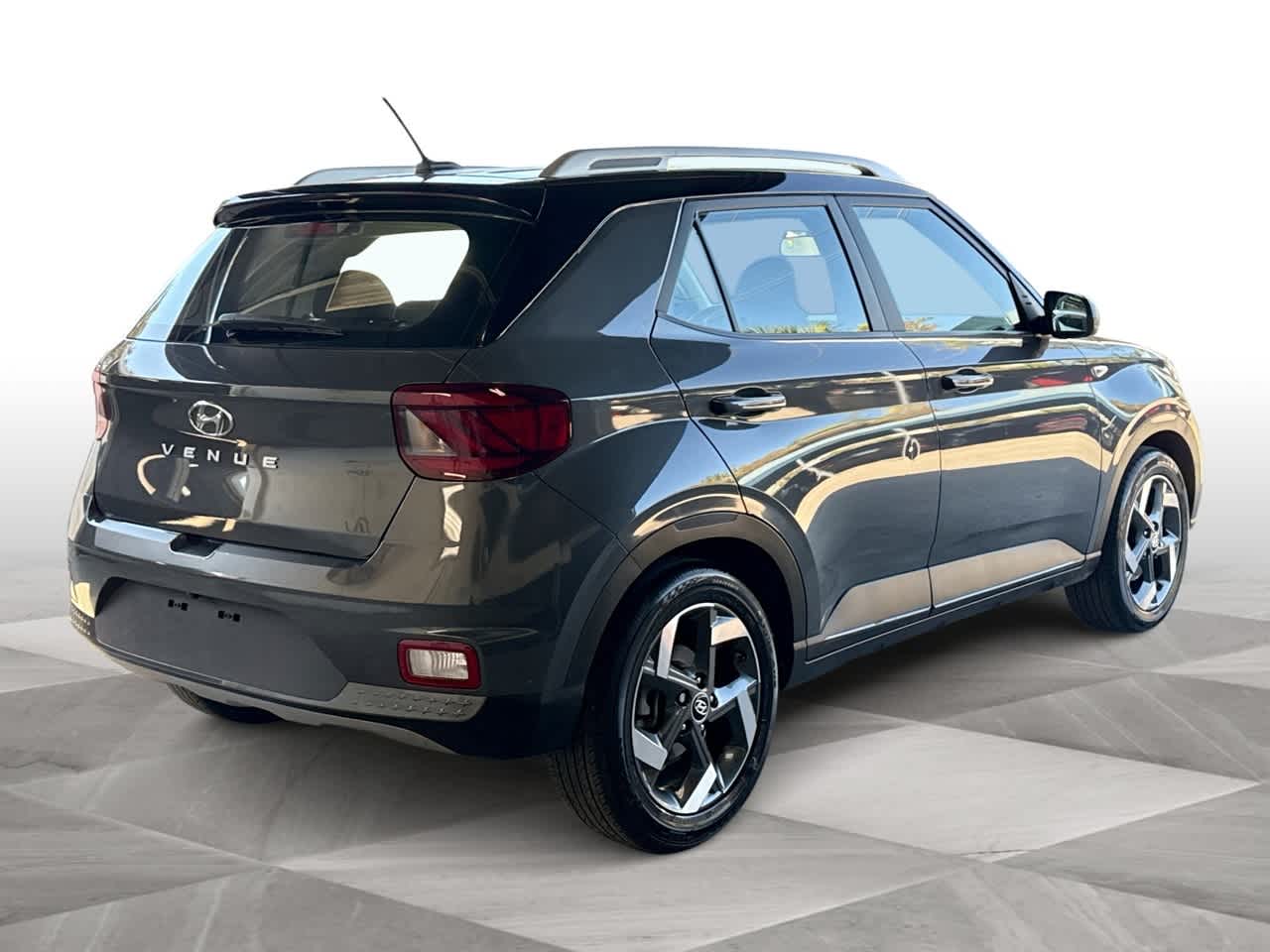 Thumbnail: 2023 Hyundai Venue - 8