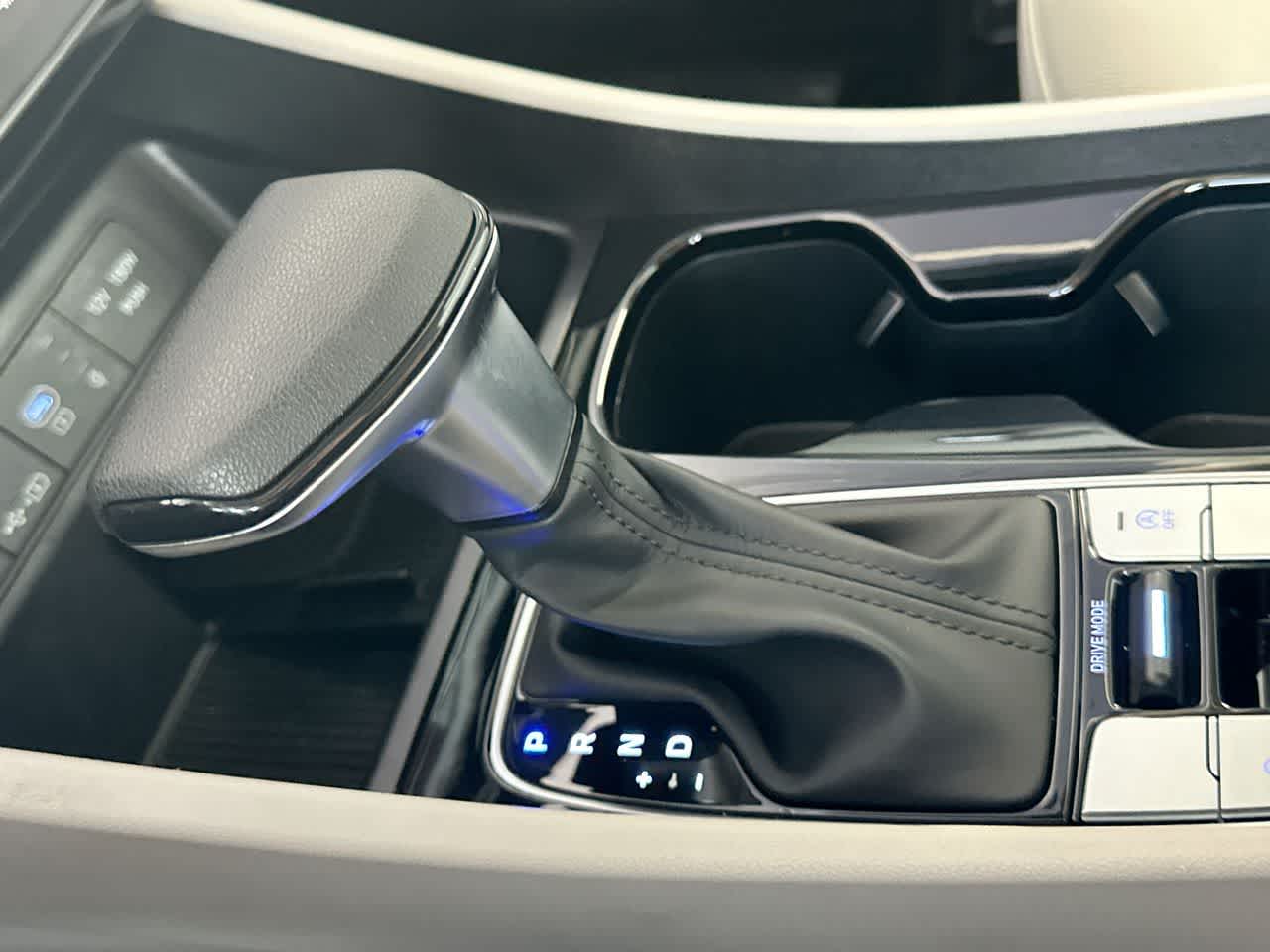 Thumbnail: 2025 Hyundai Tucson - 21
