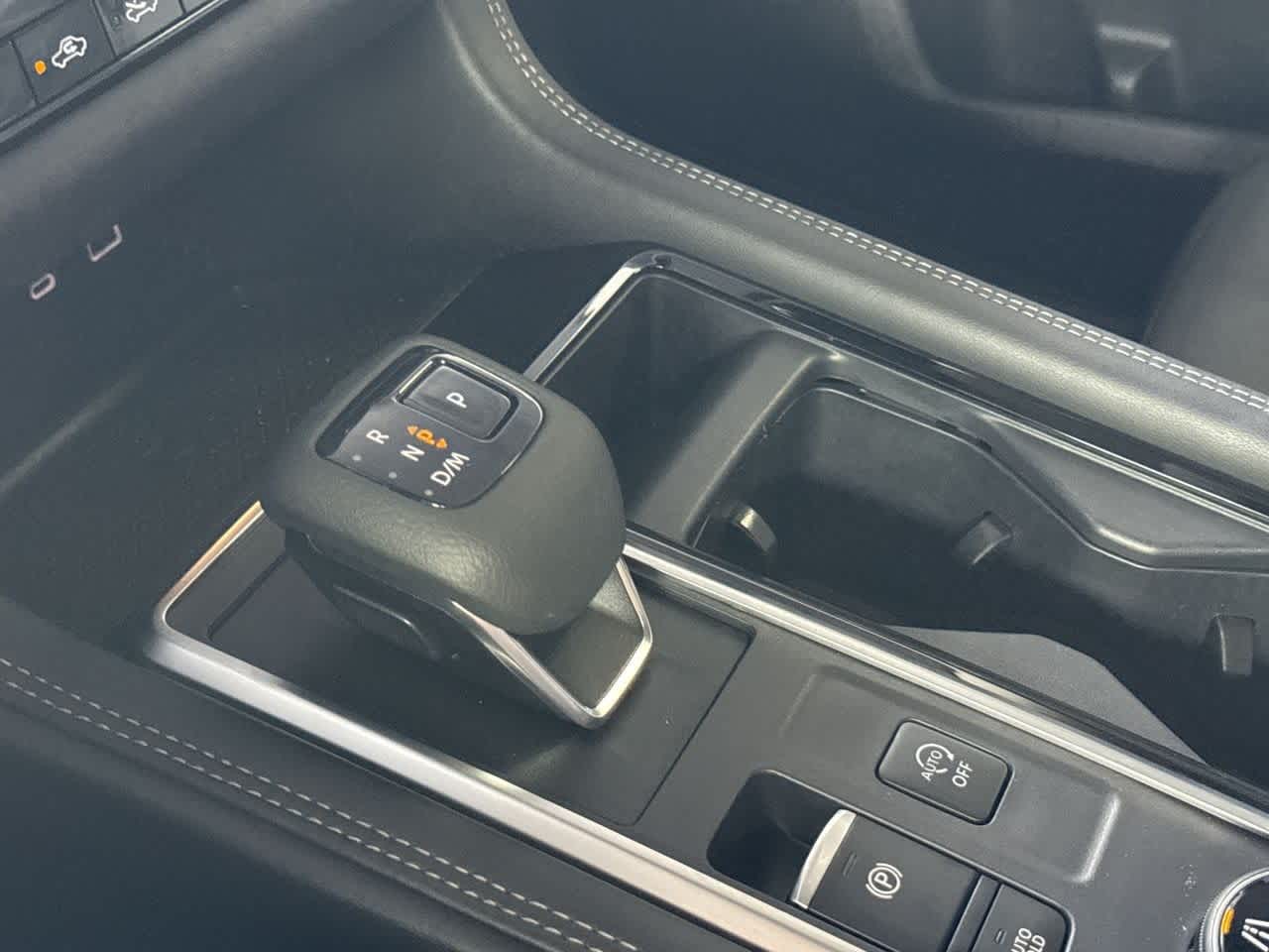 Thumbnail: 2024 Nissan Pathfinder - 21