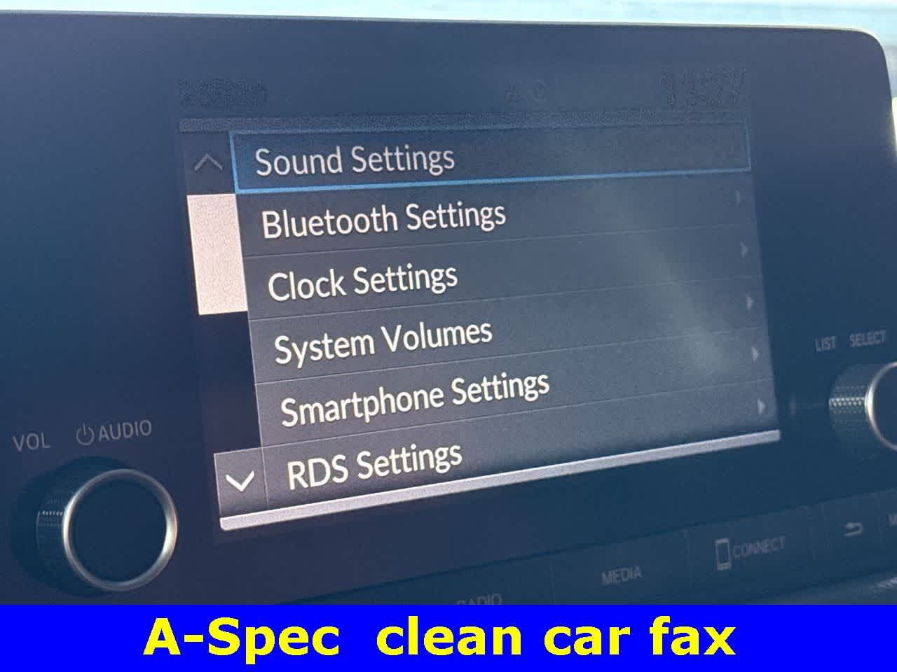 Thumbnail: 2023 Acura Integra - 18