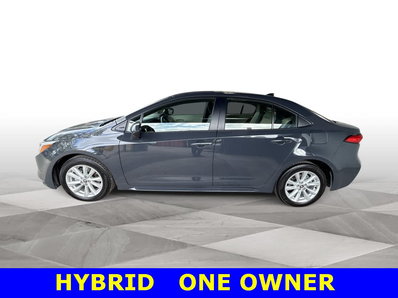 Thumbnail: 2025 Toyota Corolla - 5