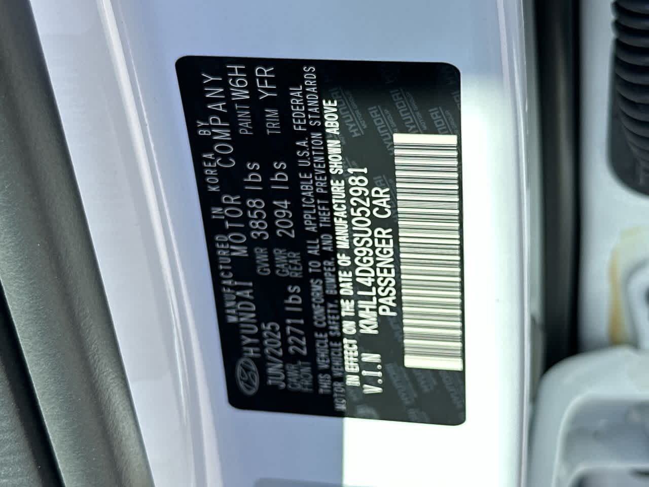 Thumbnail: 2025 Hyundai Elantra - 29