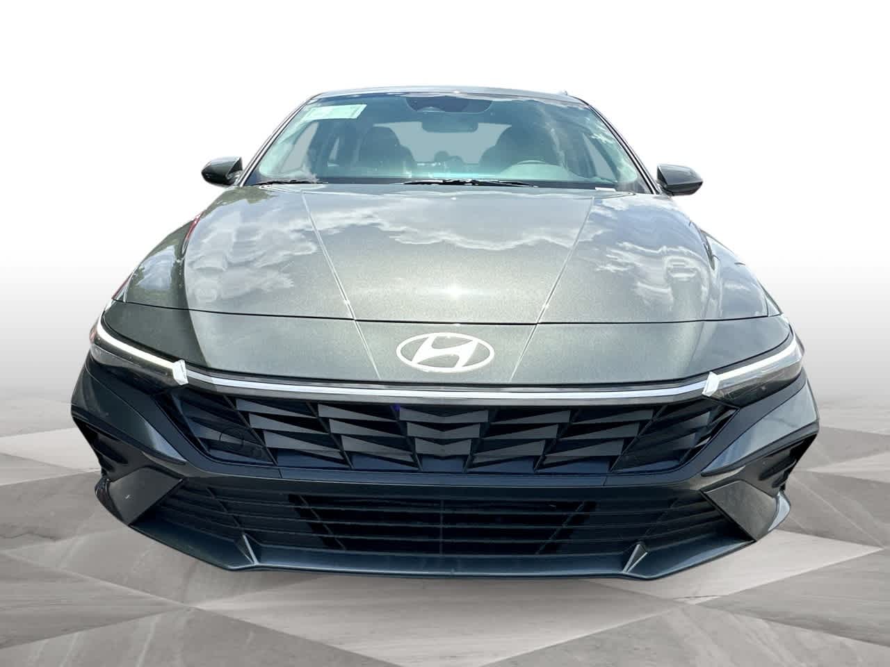 Thumbnail: 2025 Hyundai Elantra - 3