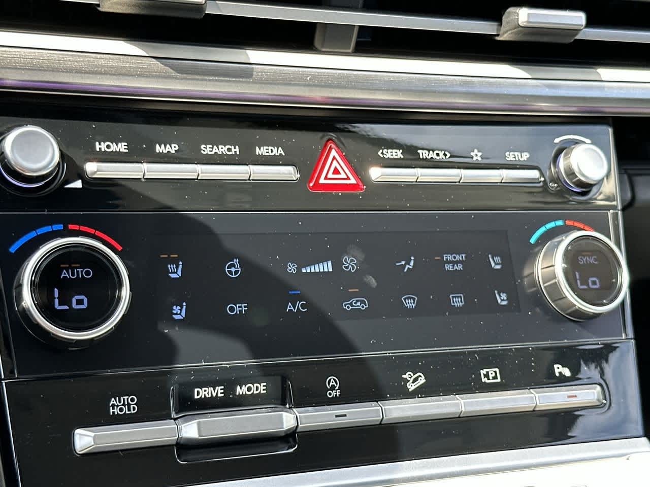 Thumbnail: 2025 Hyundai Santa Fe - 20