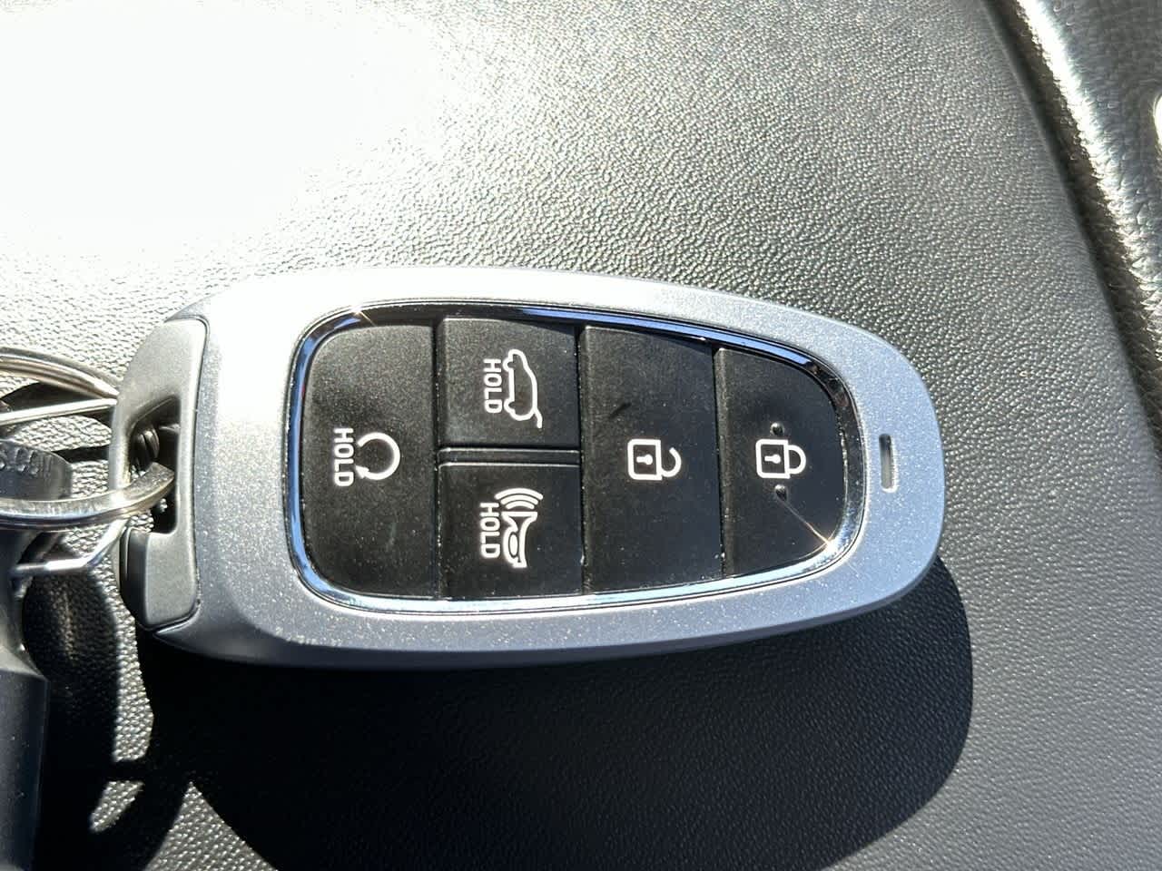 Thumbnail: 2023 Hyundai Santa Fe - 28