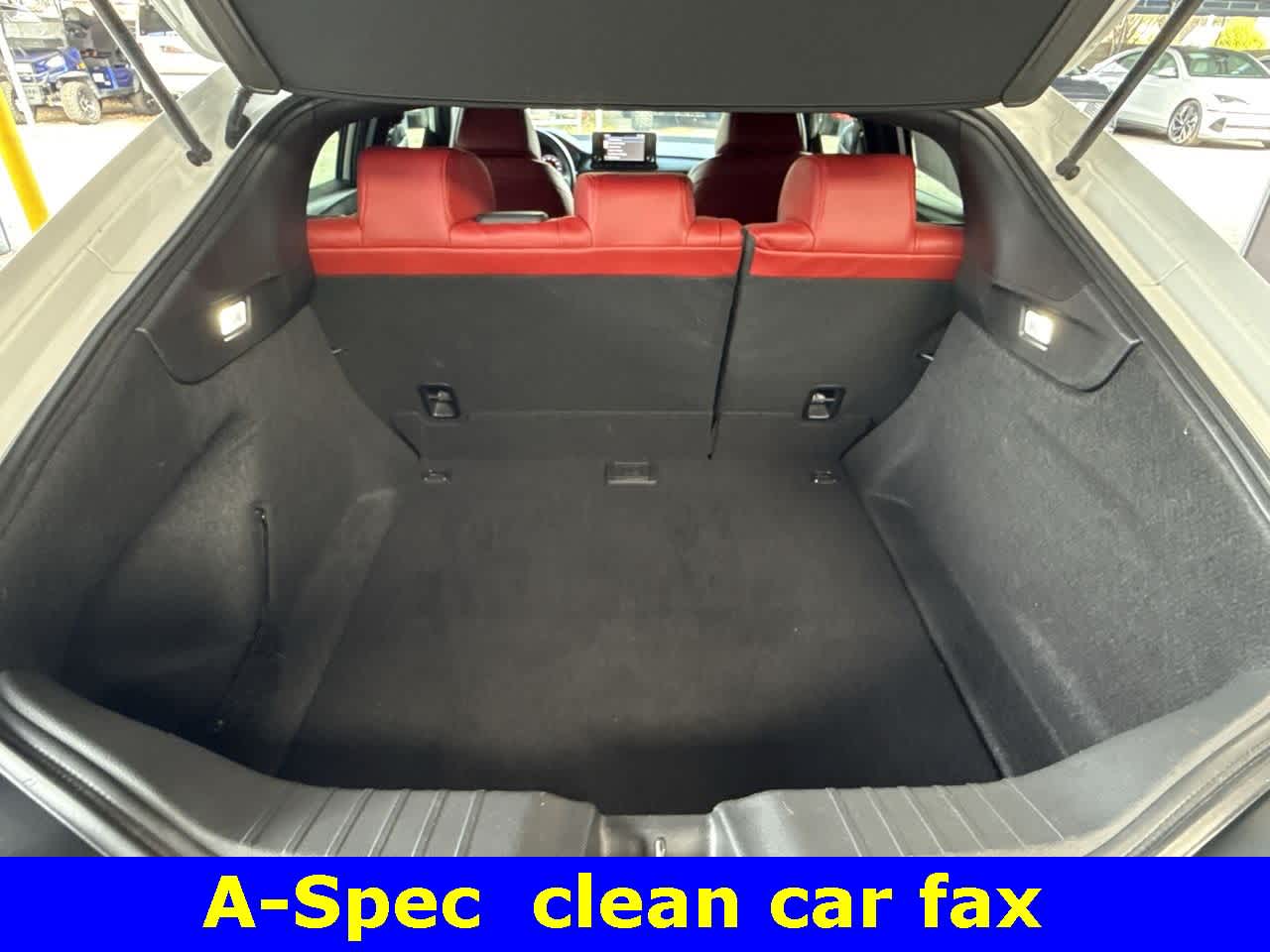 Thumbnail: 2023 Acura Integra - 25