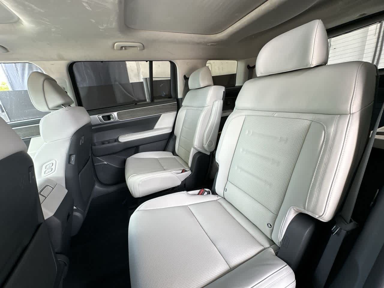 Thumbnail: 2025 Hyundai Santa Fe - 22