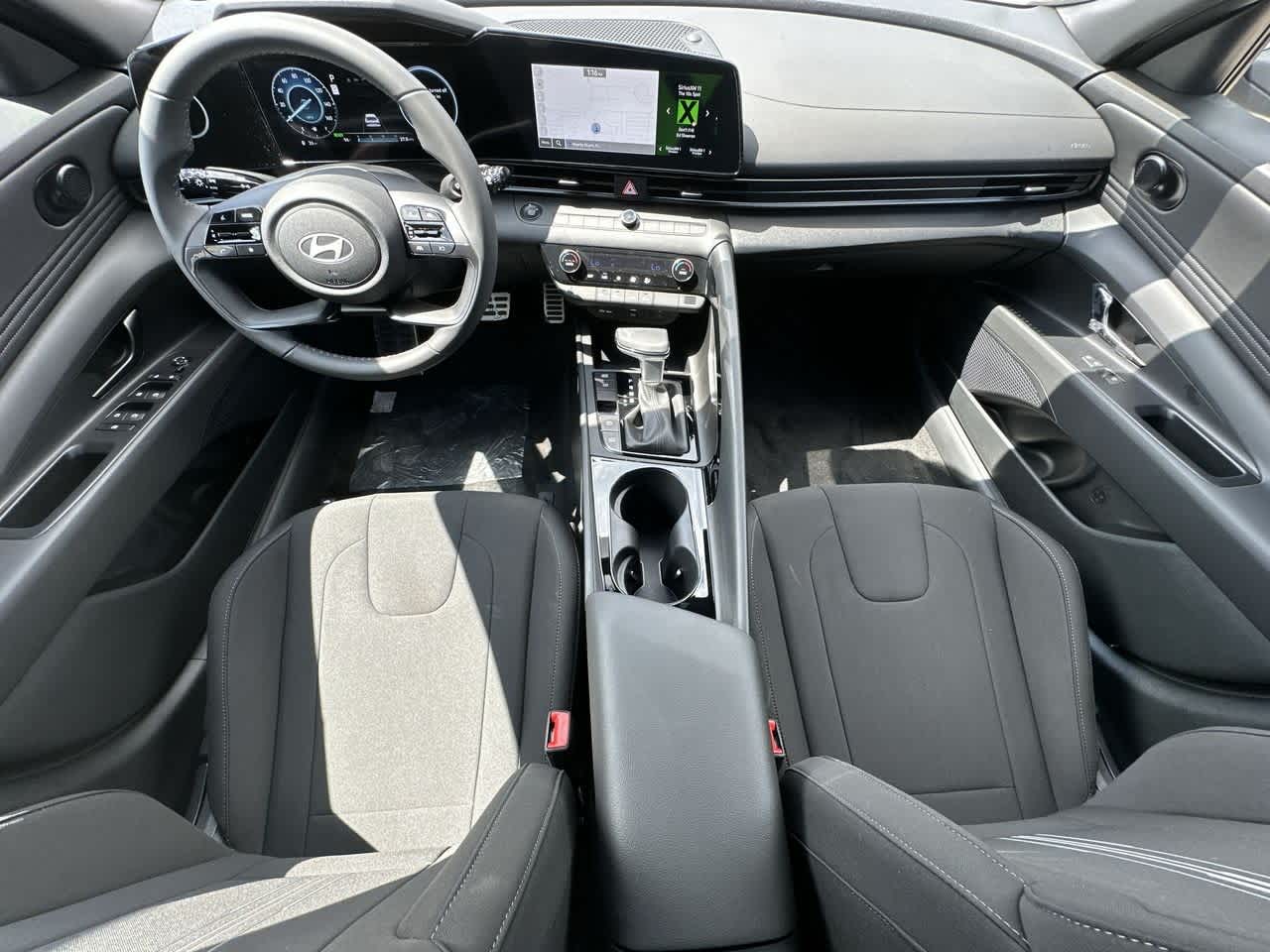 Thumbnail: 2025 Hyundai Elantra - 24
