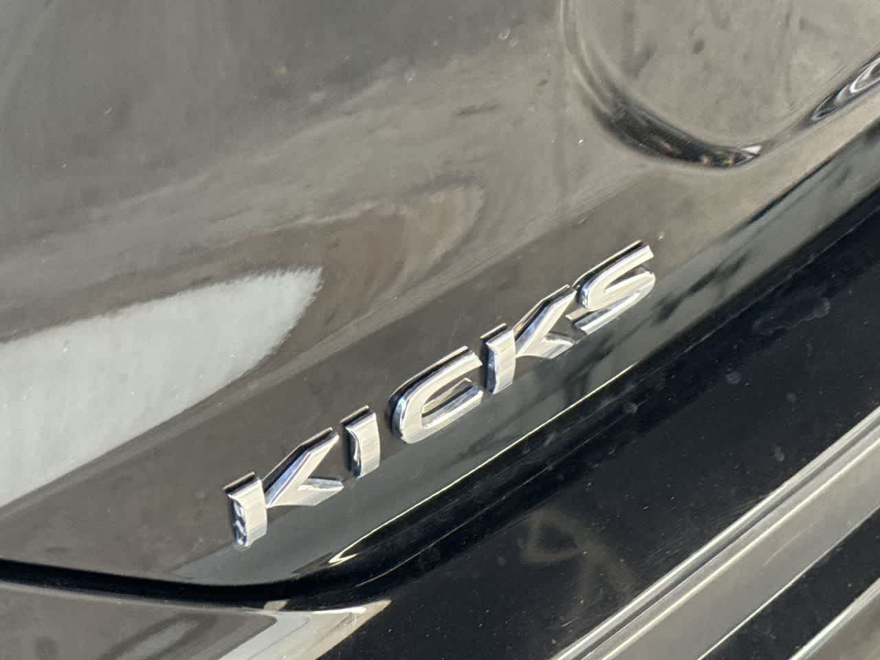 Thumbnail: 2023 Nissan Kicks - 10