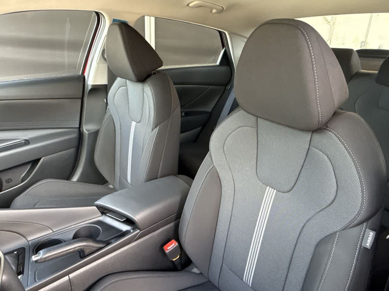 Thumbnail: 2026 Hyundai Elantra - 14