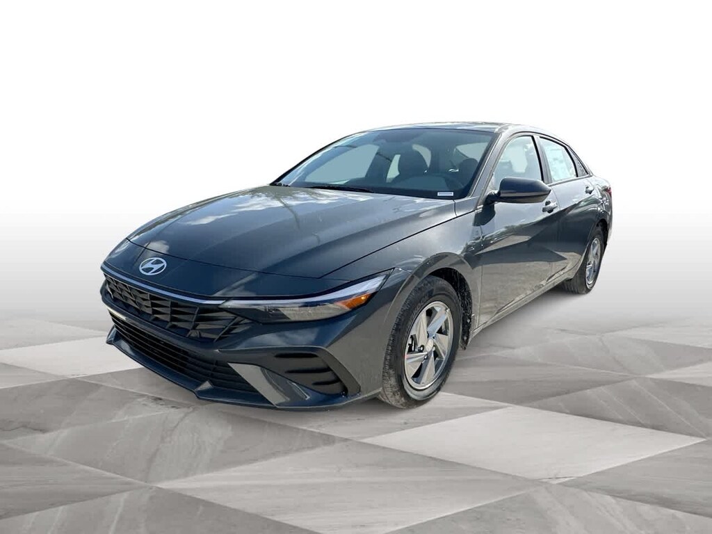 New 2025 Hyundai Elantra SE Sedan