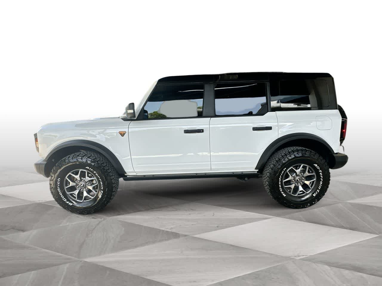Thumbnail: 2025 Ford Bronco - 5
