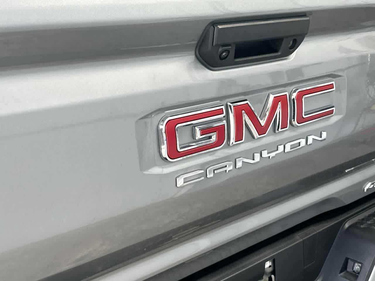 Thumbnail: 2026 GMC Canyon - 10