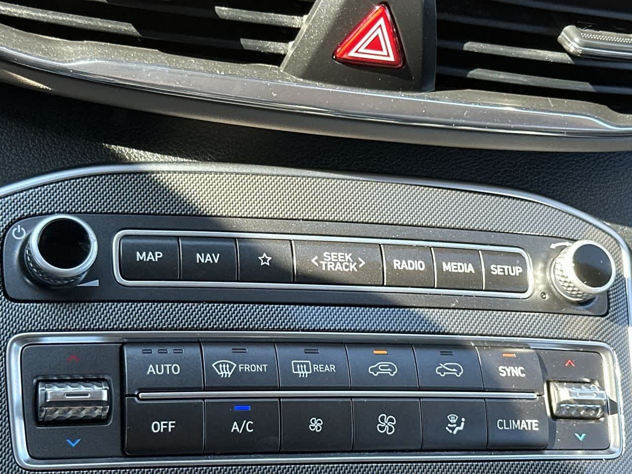 Thumbnail: 2023 Hyundai Santa Fe - 20