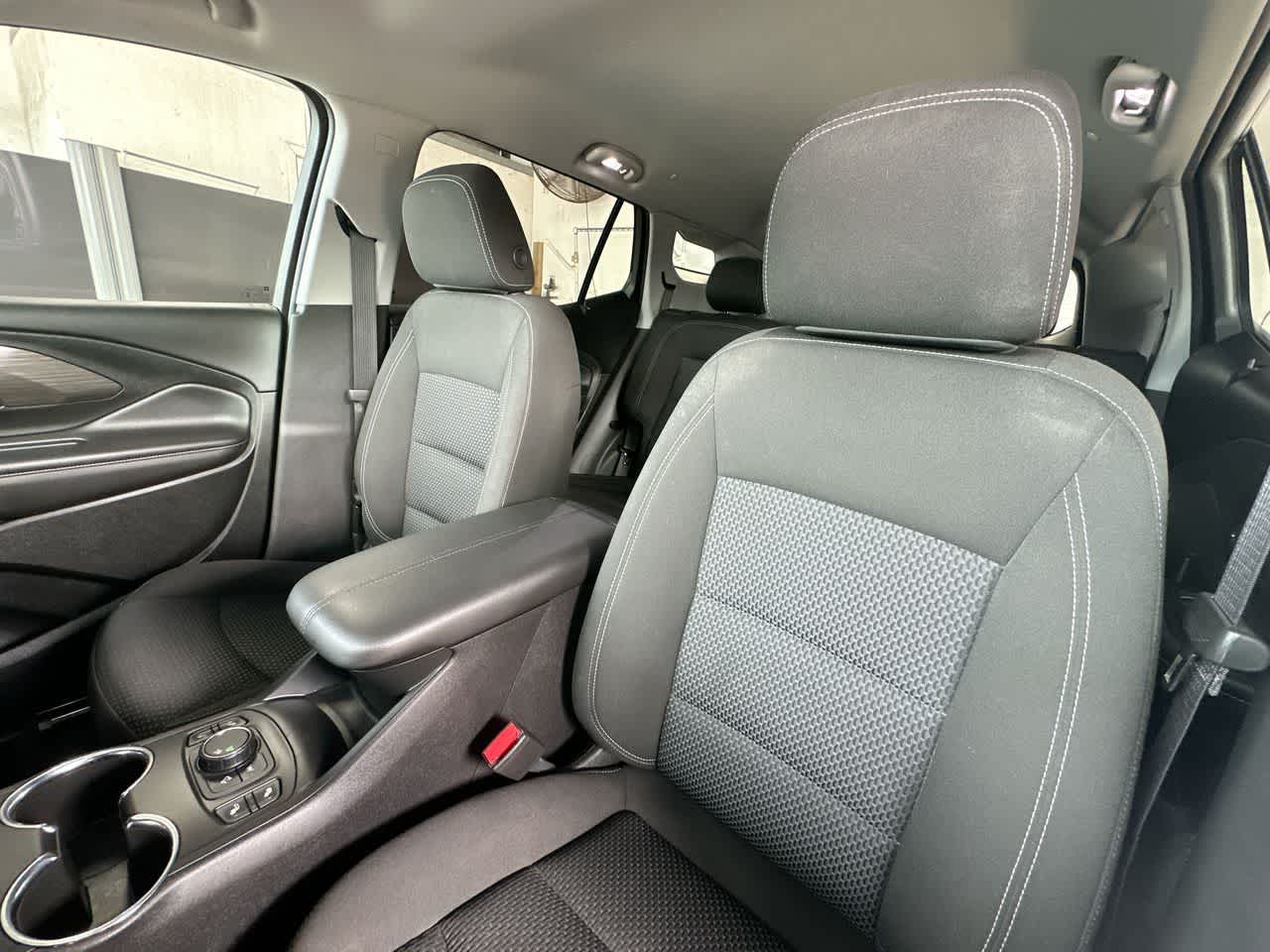 Thumbnail: 2023 GMC Terrain - 14