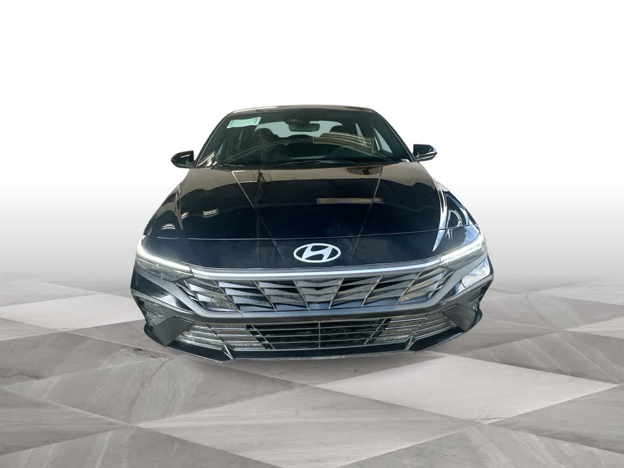 Thumbnail: 2026 Hyundai Elantra - 3