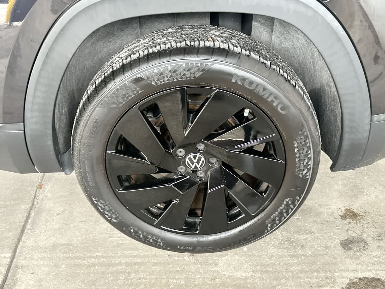 Thumbnail: 2024 Volkswagen Atlas - 11