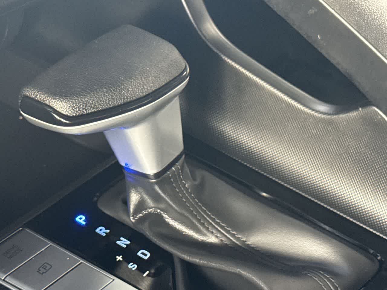 Thumbnail: 2025 Hyundai Elantra - 21