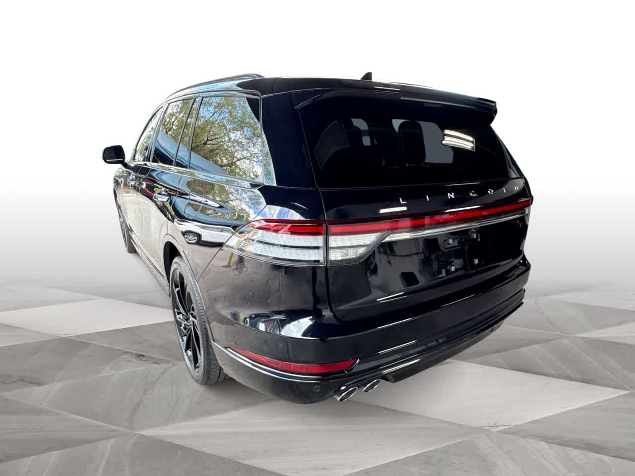 Thumbnail: 2024 Lincoln Aviator - 6