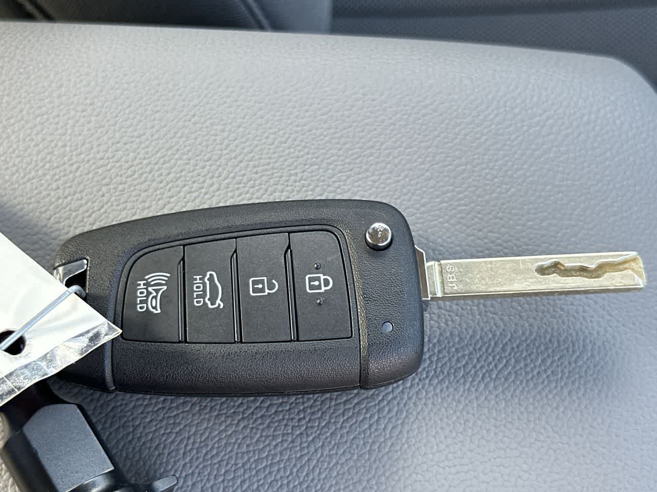 Thumbnail: 2025 Hyundai Elantra - 28