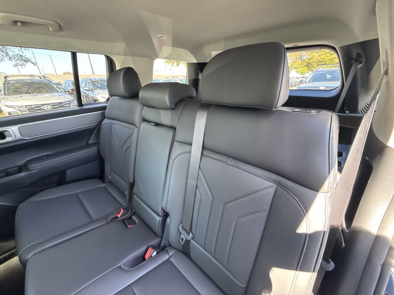 Thumbnail: 2026 Hyundai Santa Fe - 22