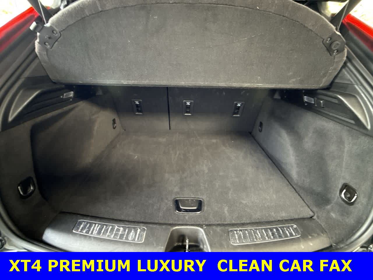 Thumbnail: 2024 Cadillac XT4 - 25