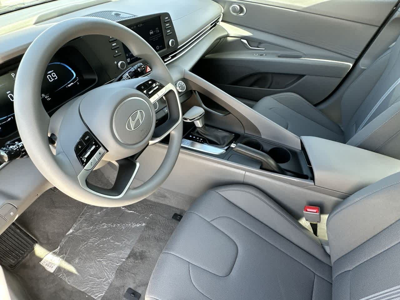 Thumbnail: 2025 Hyundai Elantra - 13