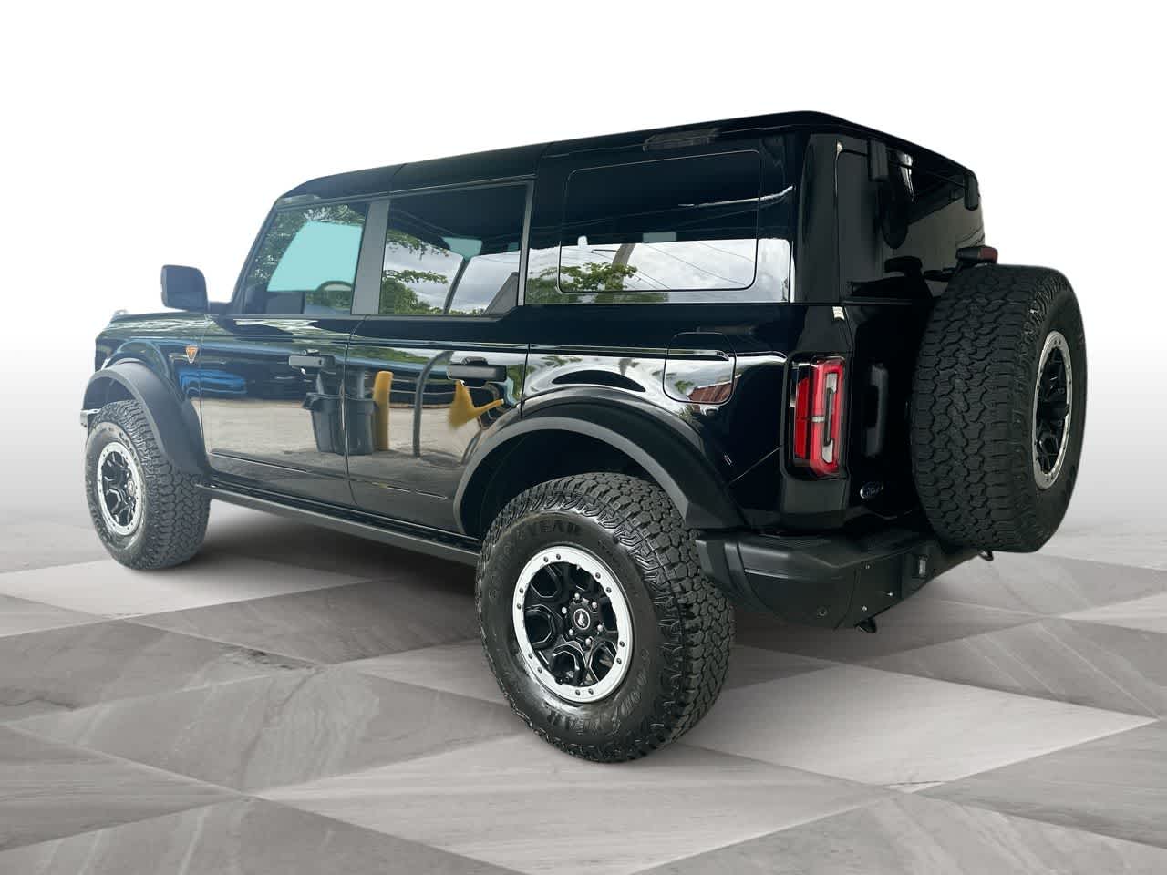 Thumbnail: 2025 Ford Bronco - 6